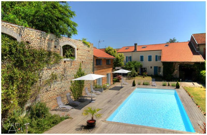 Chambre D'Hotes La Cour Des Saligues Riscle Bagian luar foto